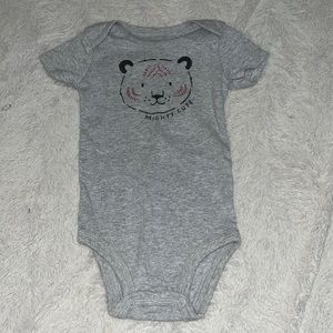 (3 for $10) carters bear bodysuit 🐻